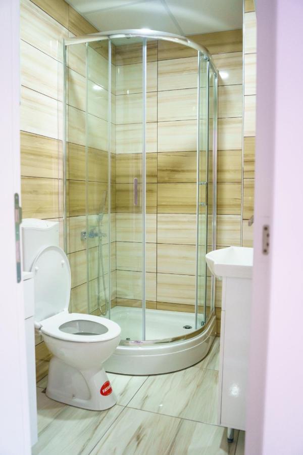 Vrnjačka Banja Apartments Karamarkovic 1 מראה חיצוני תמונה